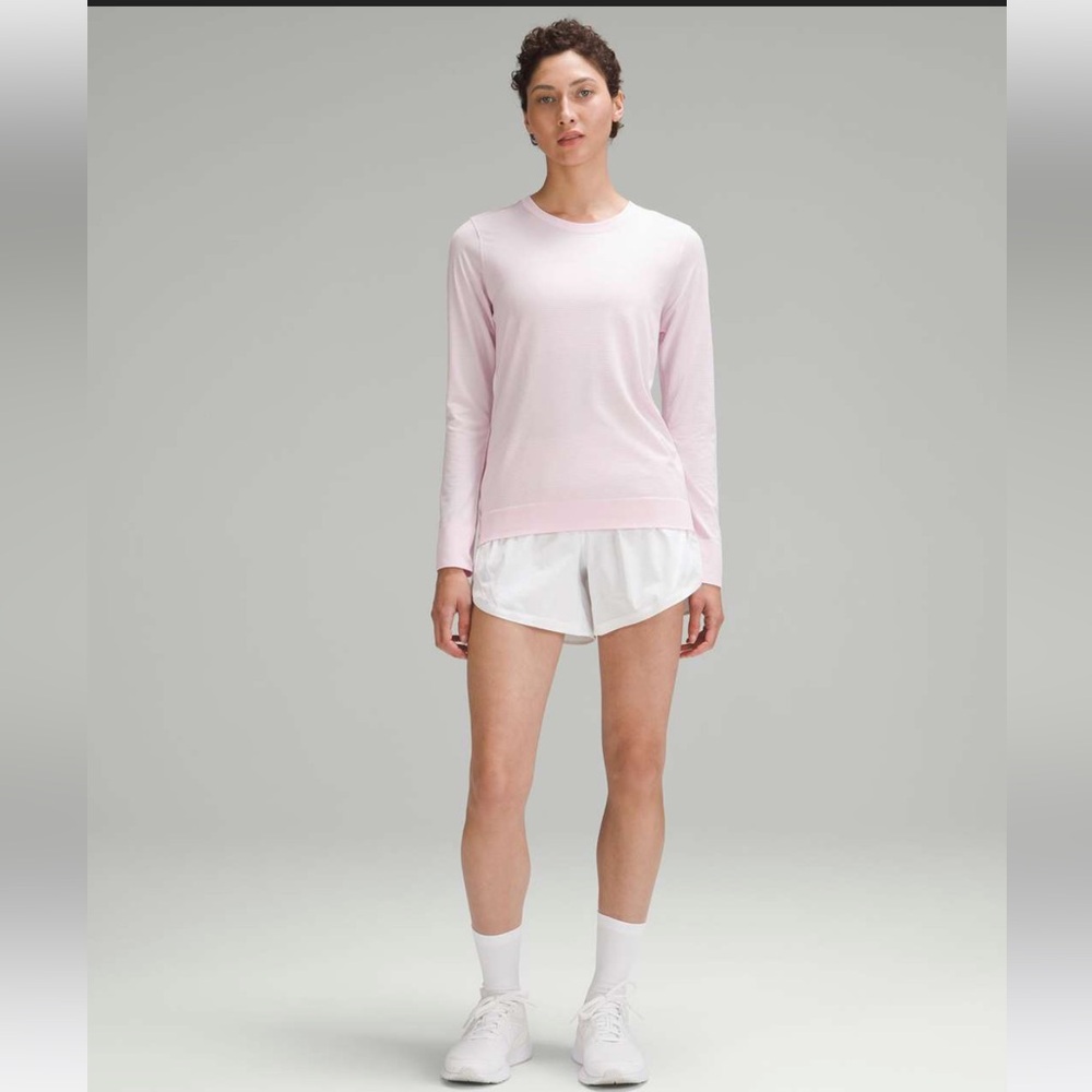 Lululemon Swiftly Relaxed Top in Meadowsweet Pink, size 12 EUC